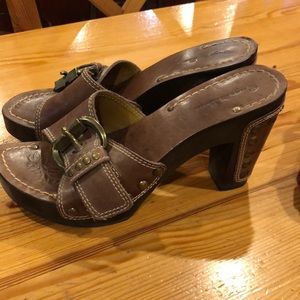 Size 9 wooden/leather platform heeled clogs